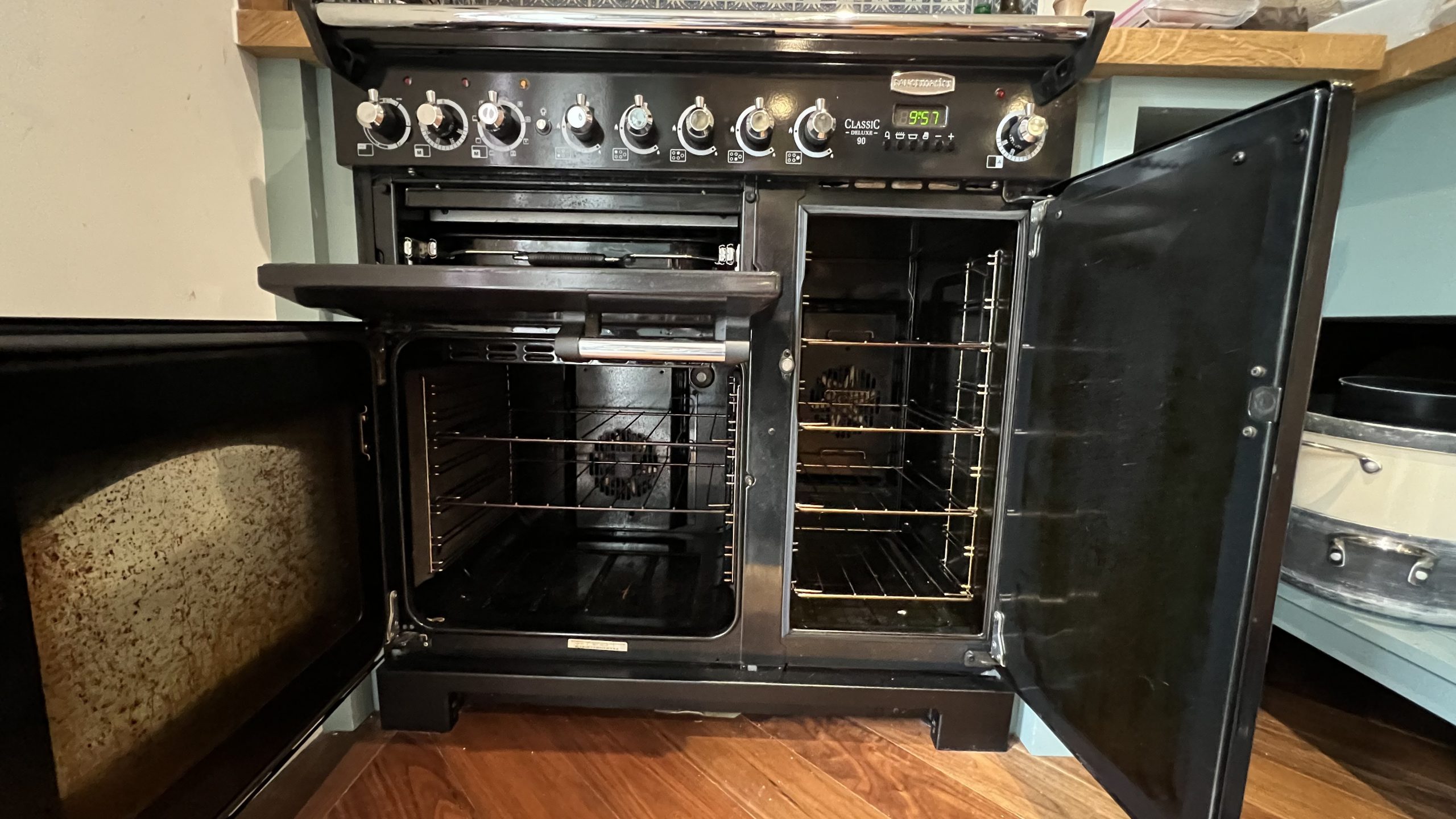 Oven cleaning service aylesbury