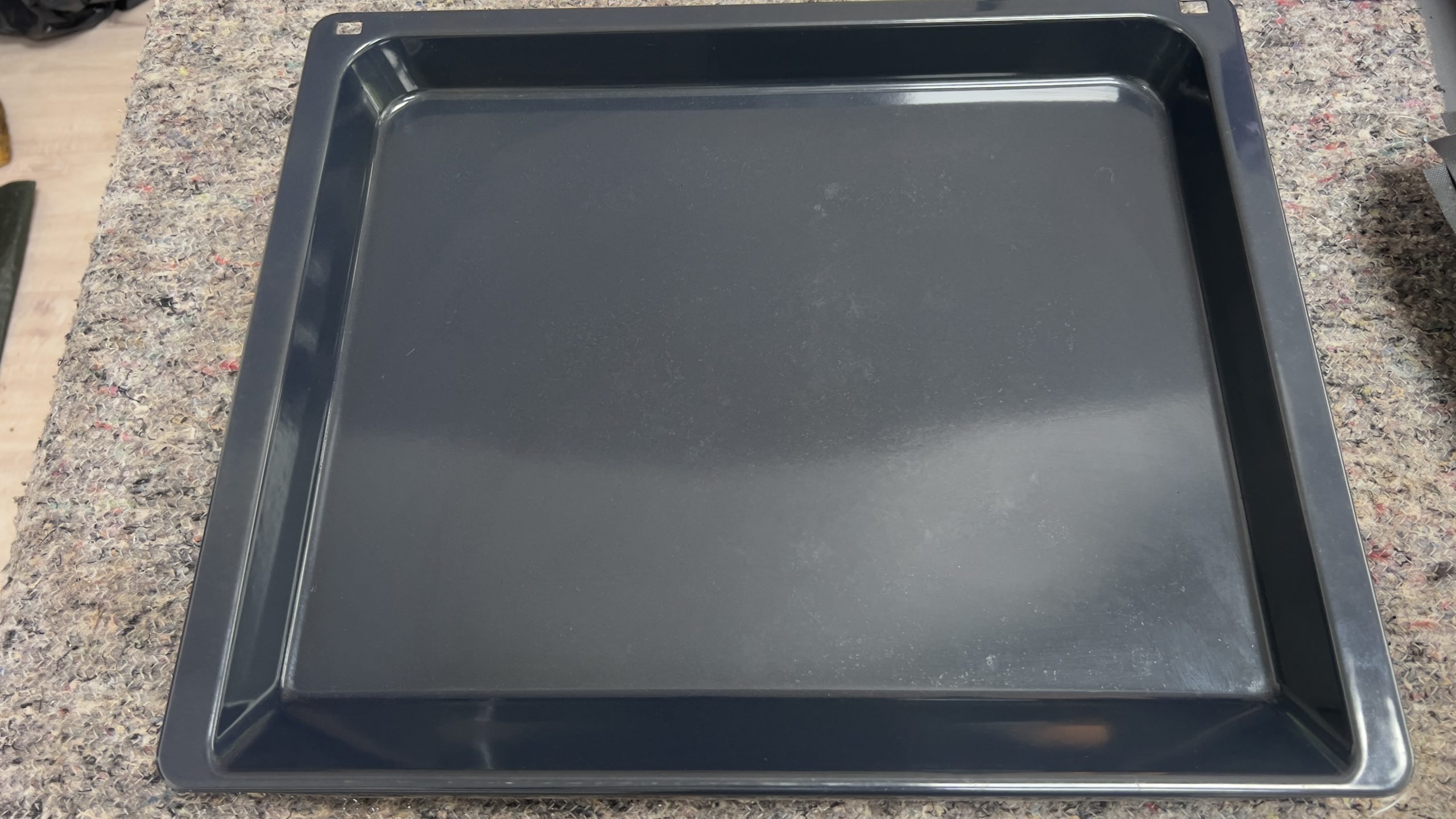 Neff Tray - After cleaning with professional solutions